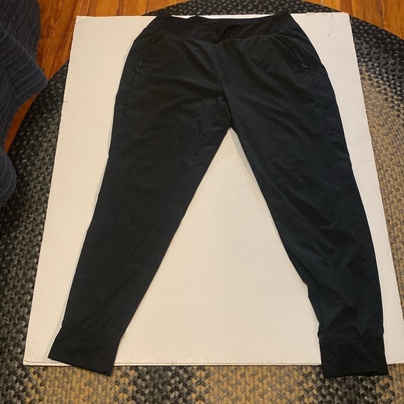 Athleta black joggers. Inseam 30”. Waist‎ 32” - Picture 1 of 5